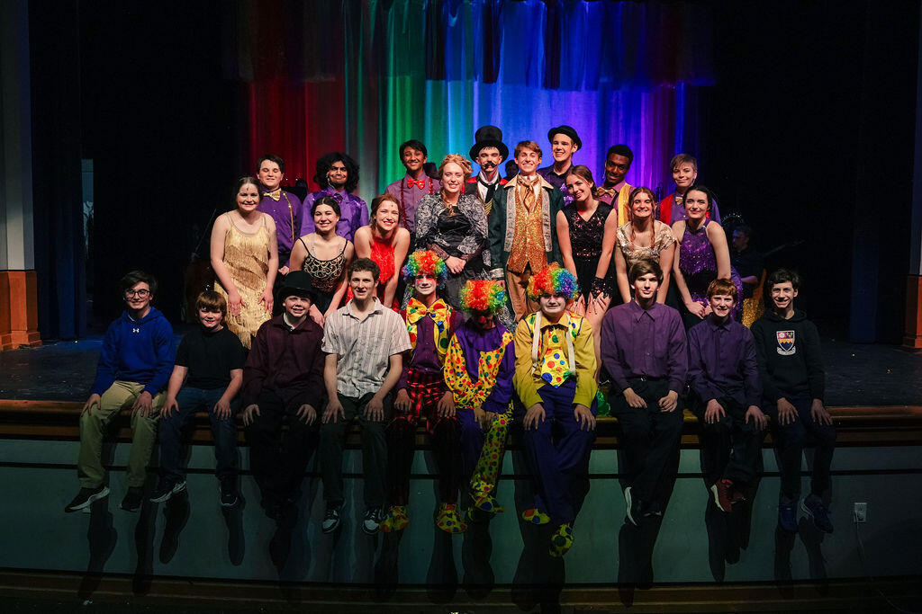 Cast & Crew Cast & Crew